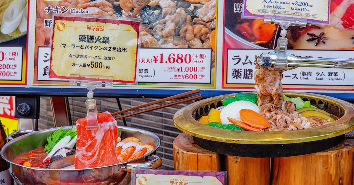 東京の市場に展示されたリアルな食品サンプル、ソウル フードの起源と歴史を物語る日本の伝統料理