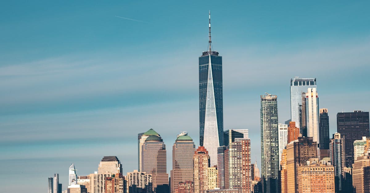 HelloRoam Vs Roamless: Which eSIM is Better for United States? - eSIM and international travel guide by HelloRoam