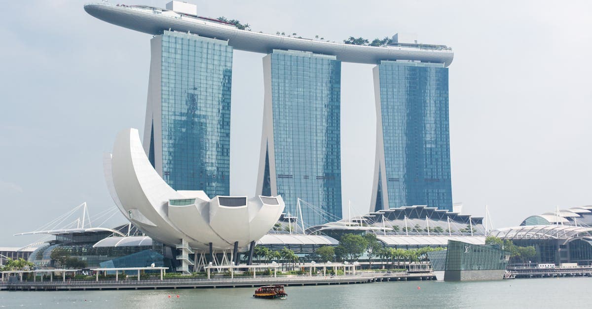 Marina Bay Sands Singapore skyline highlighting the cheapest months to book cheap flights from Singapore