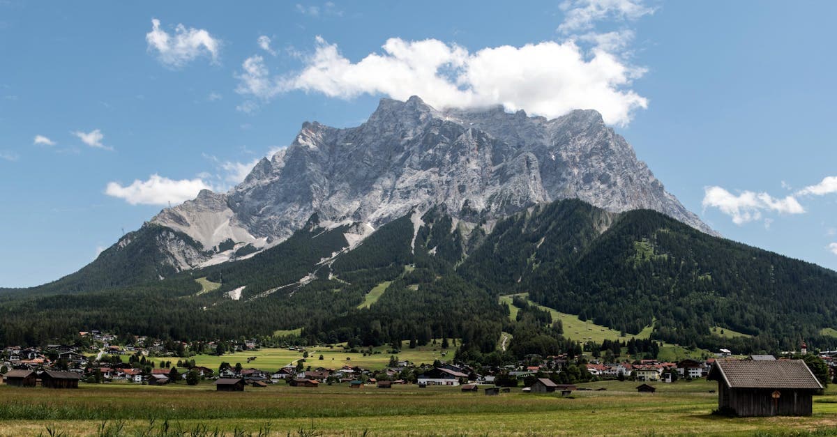 Bucket List Österreich: Die besten Reiseerlebnisse im Alpenland 2026 - eSIM travel guide by HelloRoam