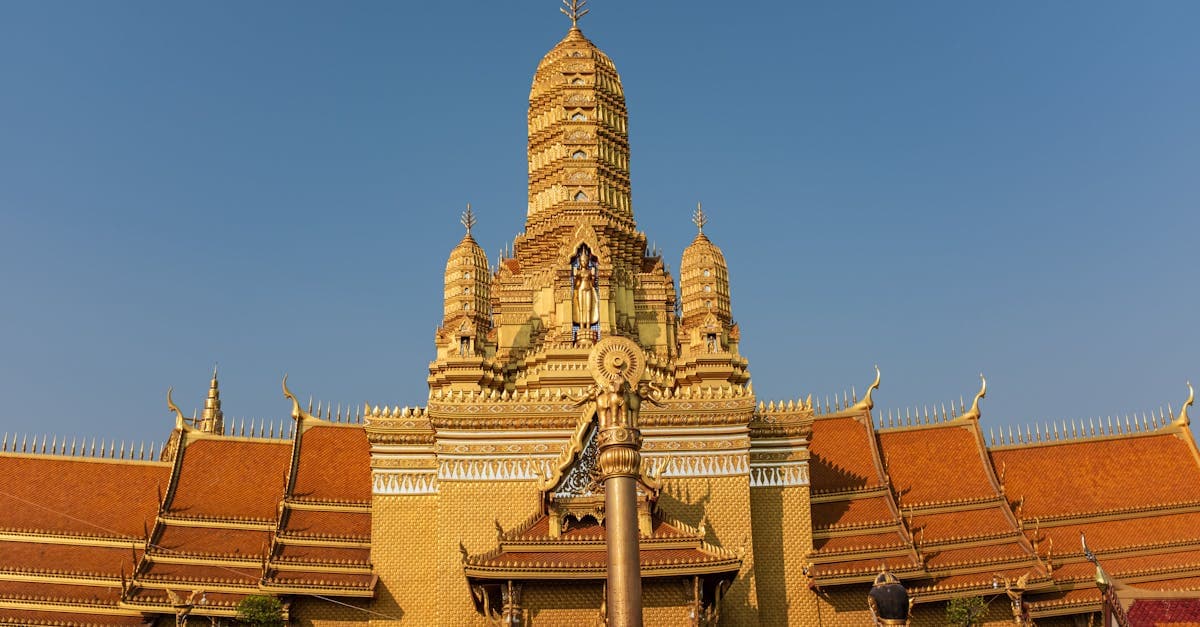 Visa Thaïlande pour les Français : guide complet 2026 - eSIM travel guide by HelloRoam