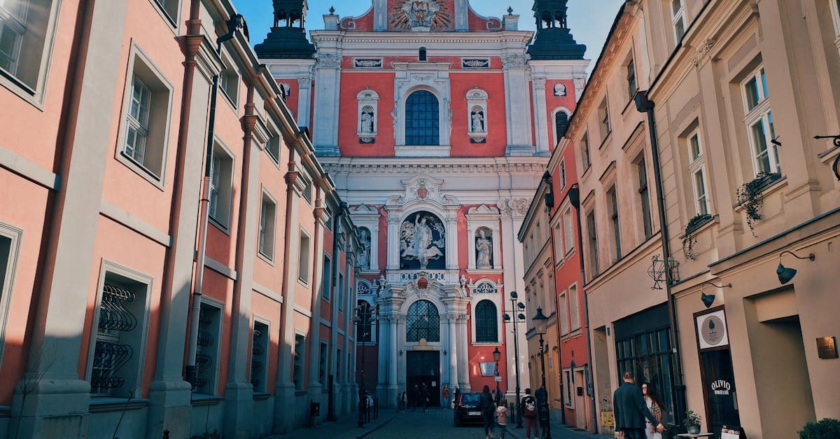 Barokowa architektura starego miasta – inspiracja do układania 3-dniowego planu wycieczki do Pragi