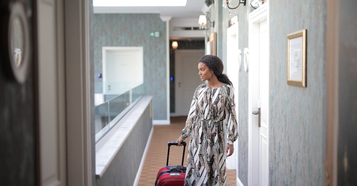 Carry-On Luggage Guide for Canadian Travellers in 2026 - article thumbnail