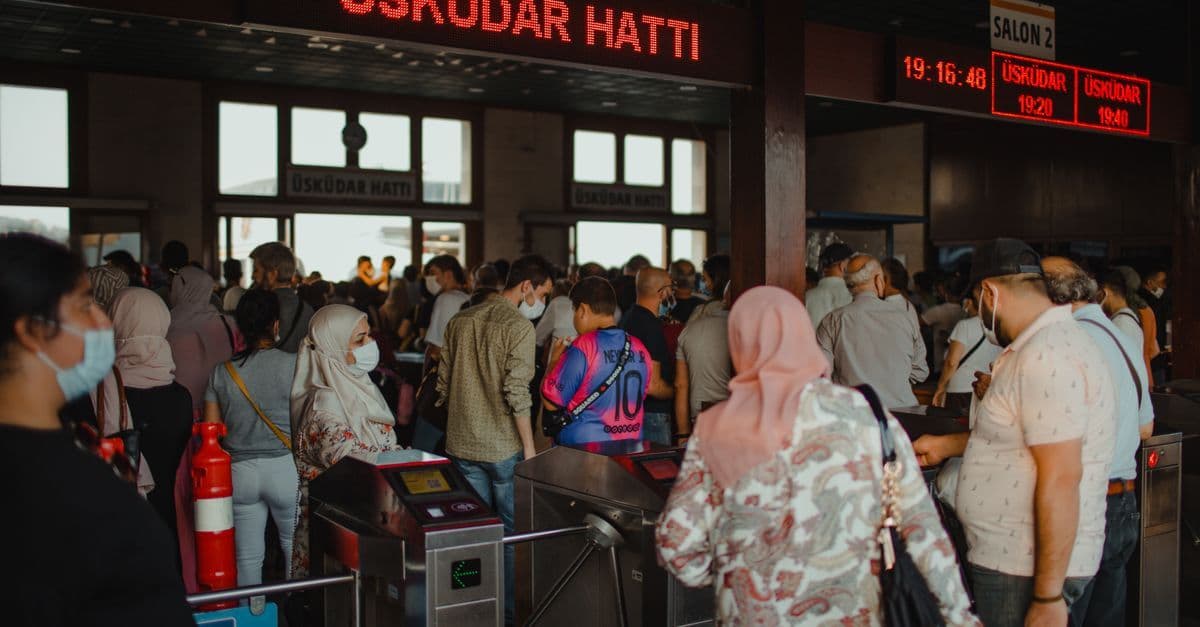 Crowds at Istanbul's Üsküdar Ferry Terminal highlight key safety risks travellers should consider in Turkey.