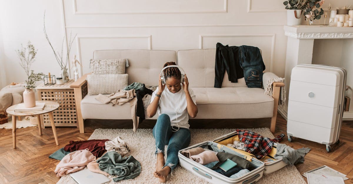 The Ultimate Holiday Packing List for Irish Travellers in 2026 - eSIM travel guide by HelloRoam