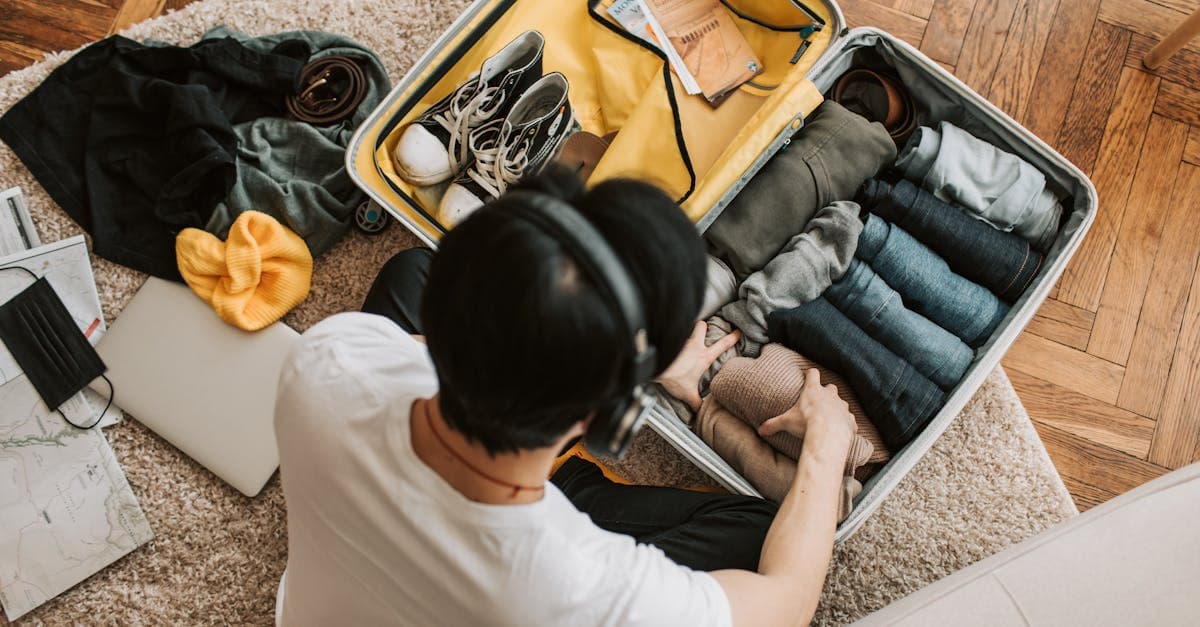 Singapore Packing List 2026: the Complete Guide to What to Bring, Skip, and Know - travel guide and eSIM advice by HelloRoam