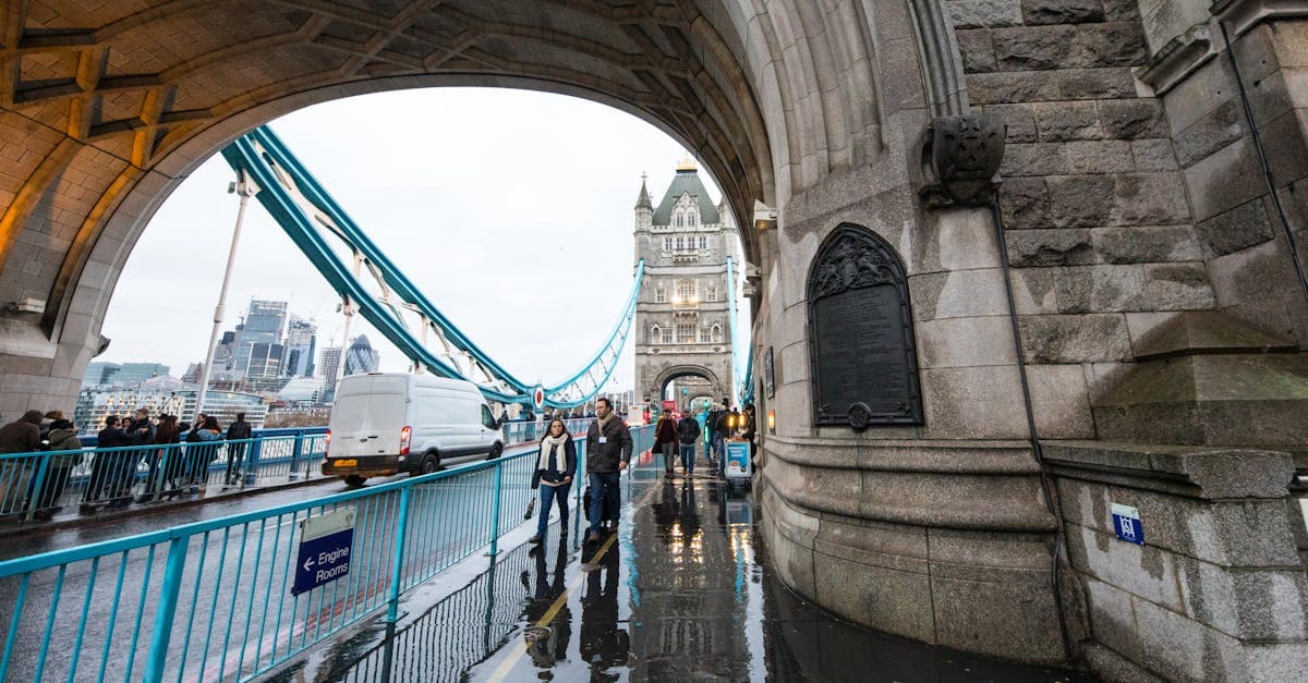 Tower Bridge on a rainy day, capturing the month-by-month rhythm of london weather temperatures and rainfall