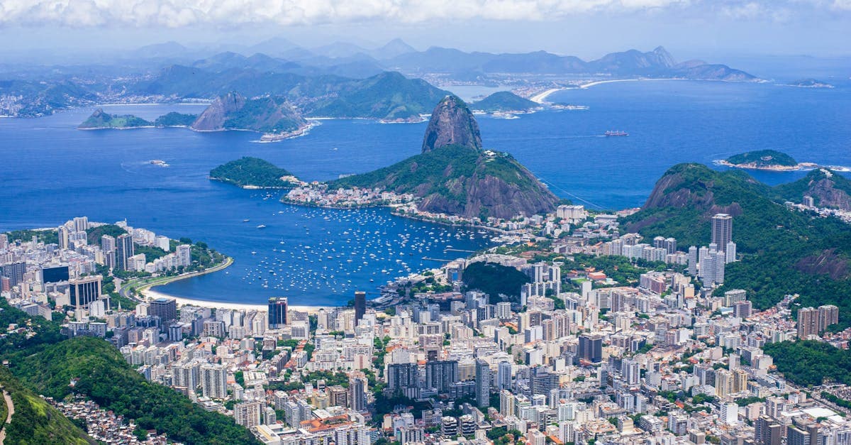 Roaming de dados no exterior: o que é, como funciona e quanto custa em 2026 miniatura do artigo
