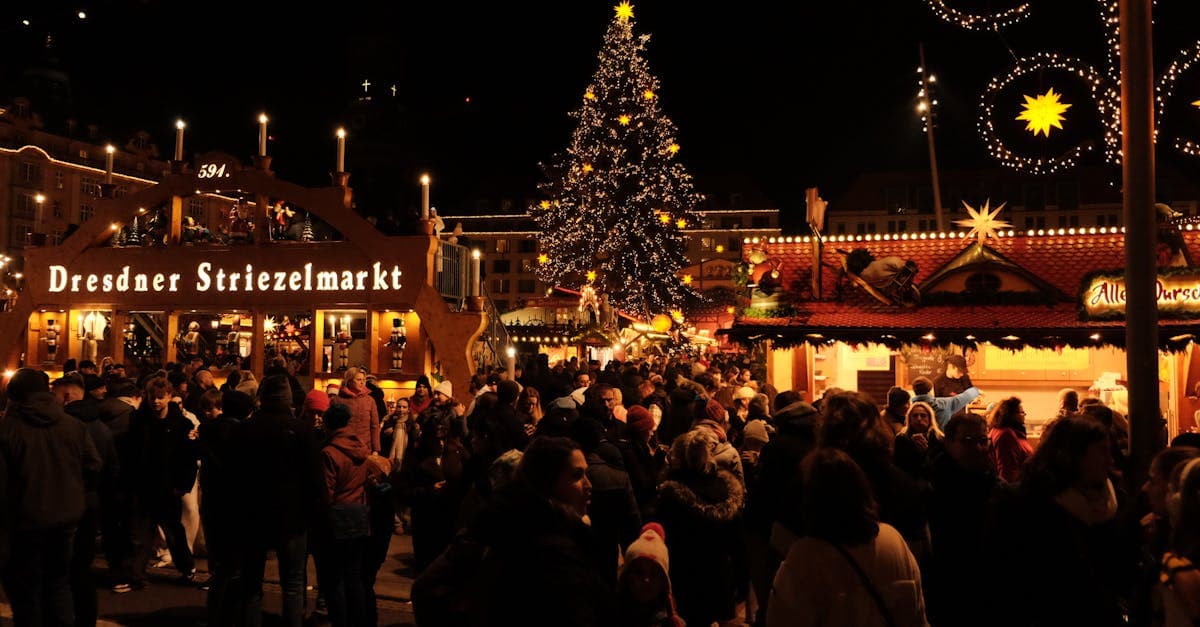 Crowds enjoying the historic Dresdner Striezelmarkt, one of the finest christmas markets europe has to offer.