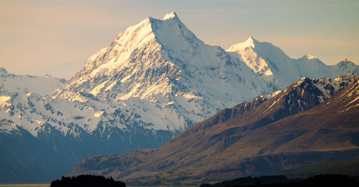 Budget Flights New Zealand: the Complete 2026 Savings Guide - travel guide and eSIM tips by HelloRoam