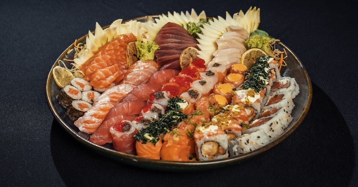 Culinária Japonesa: Guia Completo de Pratos, Ingredientes e Tradições - eSIM travel guide by HelloRoam