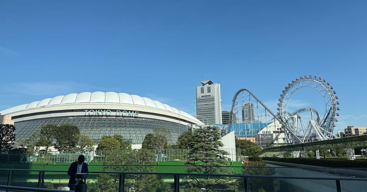 ワールドカップ2026 完全ガイド: 開催地・日程・日本代表の見どころ - HelloRoamによる旅行ガイドとeSIMアドバイス