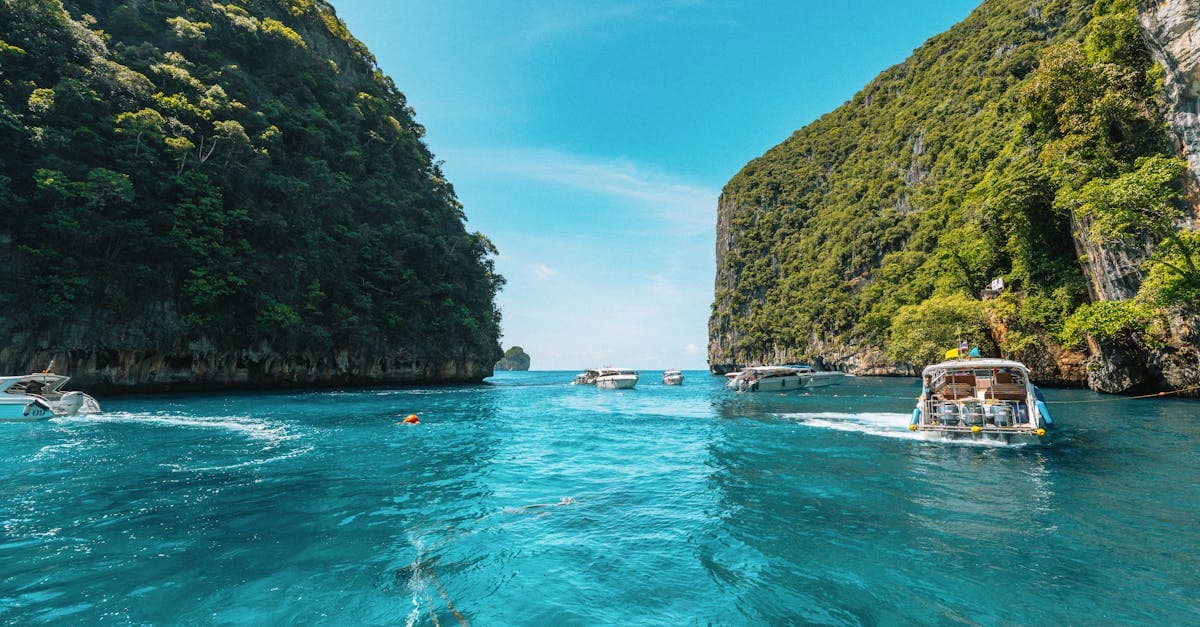 Vejr i Thailand: Komplet Guide til Årstider, Regioner og Rejsemåneder - eSIM and international travel guide by HelloRoam