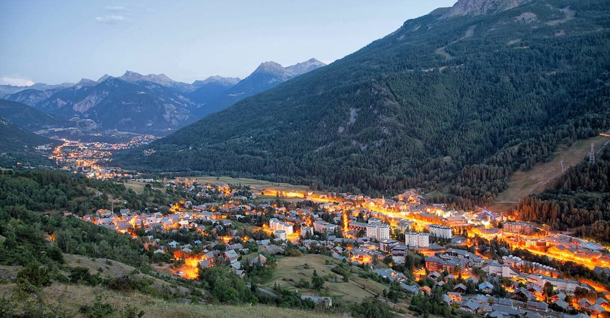 Alpe d'HuZes 2026: Alles wat je moet weten voor deelname - eSIM travel guide by HelloRoam