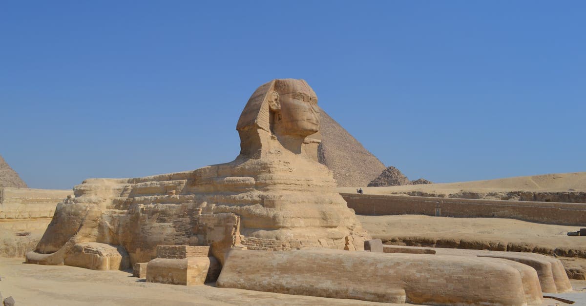 The iconic Great Sphinx and Giza pyramids, a landmark destination for those asking is Egypt safe to visit