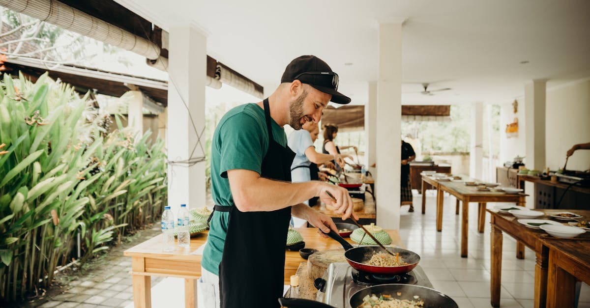 Ubad Ubud Bali Cooking Class: Panduan Lengkap dan Harga 2026 - panduan perjalanan dan tips eSIM dari HelloRoam